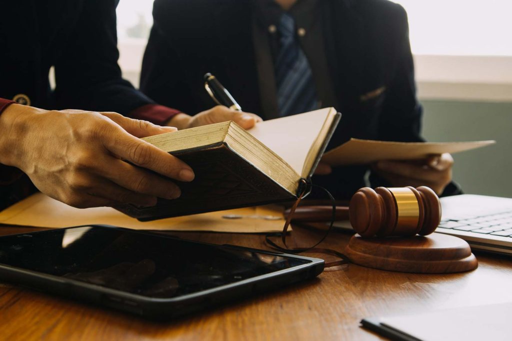 Criminal Defense Lawyer Marketing Handbook